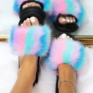 Fluffy slides/slippers